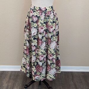 SOLD: Vintage floral maxi skirt